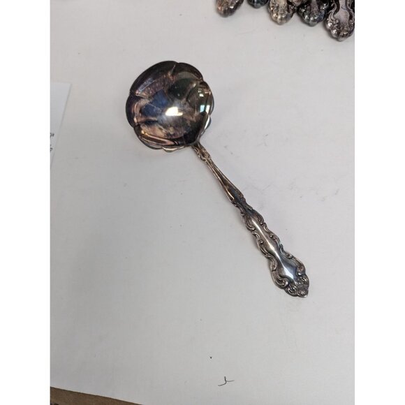 Vintage Oneida Beethoven Silverplate Flatware Ladle Serving 8" - Picture 6 of 7